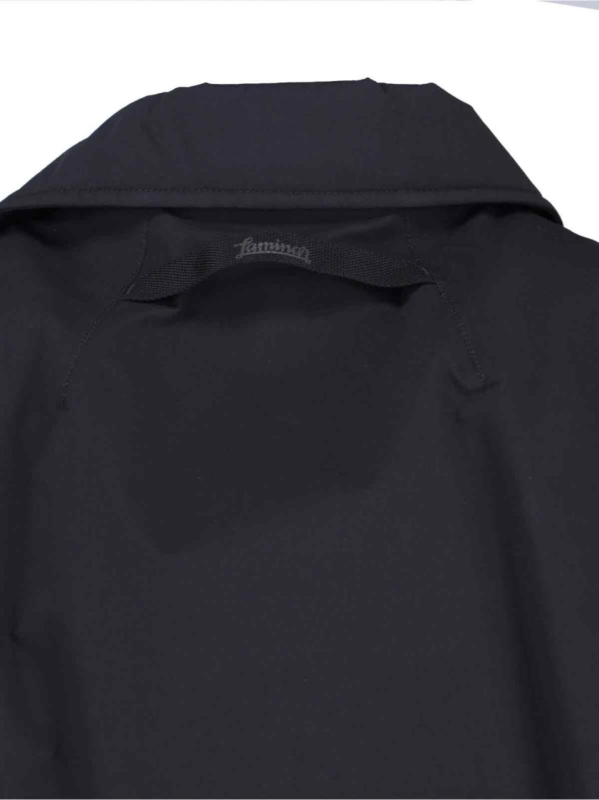 Herno Minimalist Black Jacket With Tailored Fit And Zipper Closure Zwart