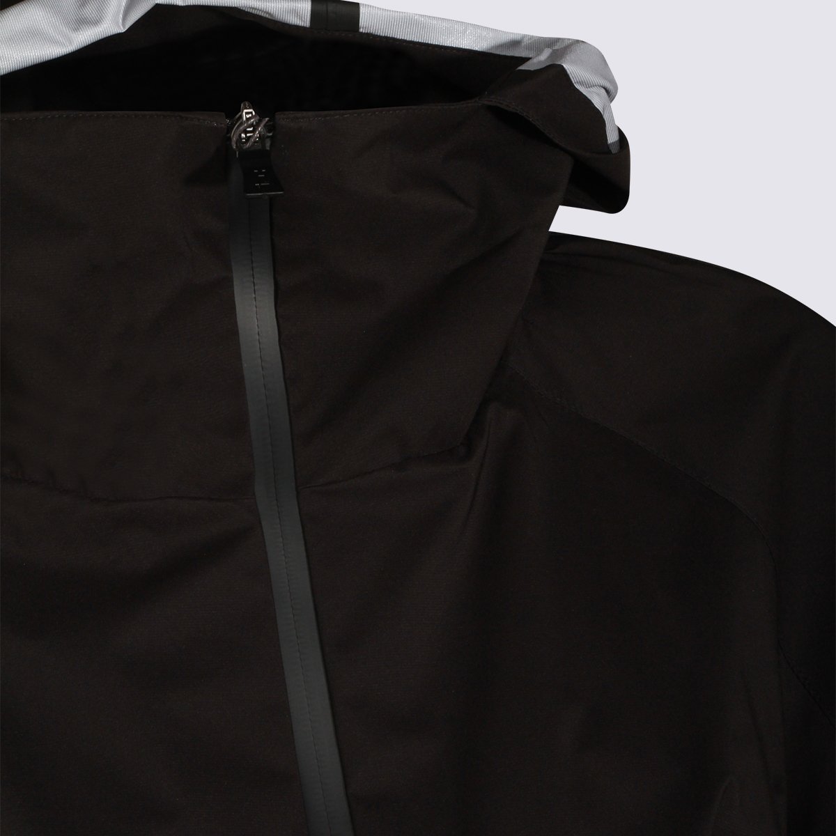 Herno Long High-Collar Jacket with Adjustable Waist Zwart