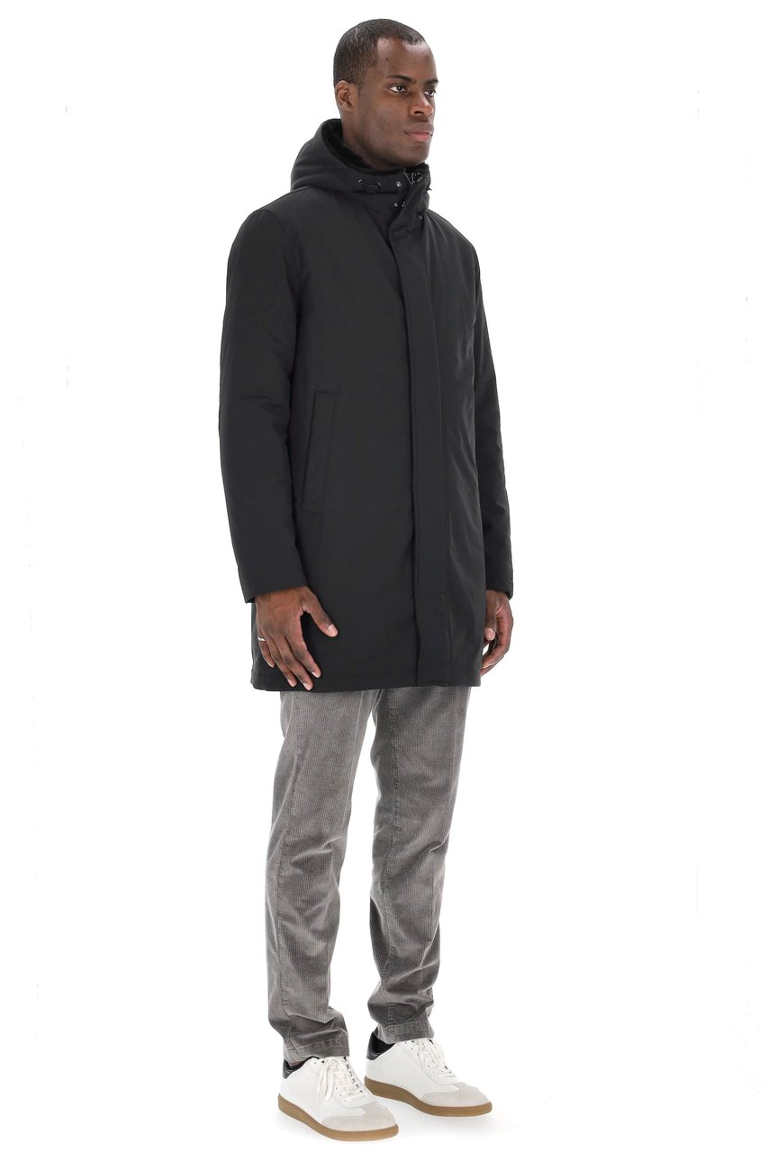 Herno Nylon Parka with Sherpa Lining Zwart
