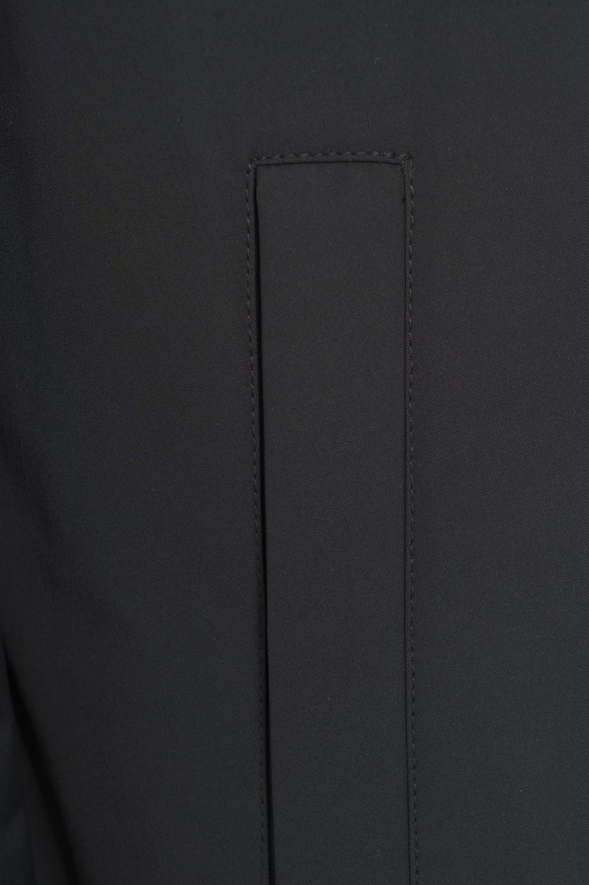 Herno Parka with faux fur hood Zwart