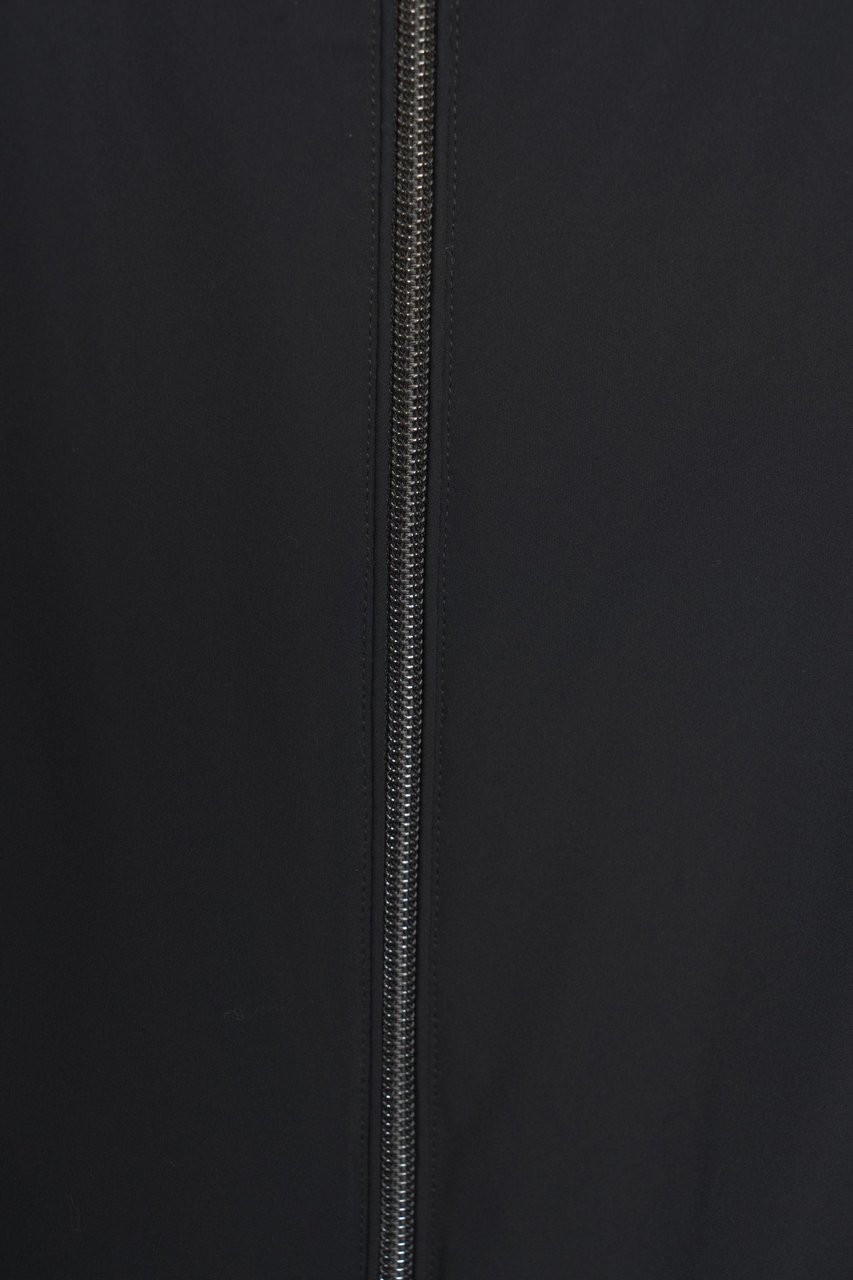 Herno Padded parka with hood Zwart