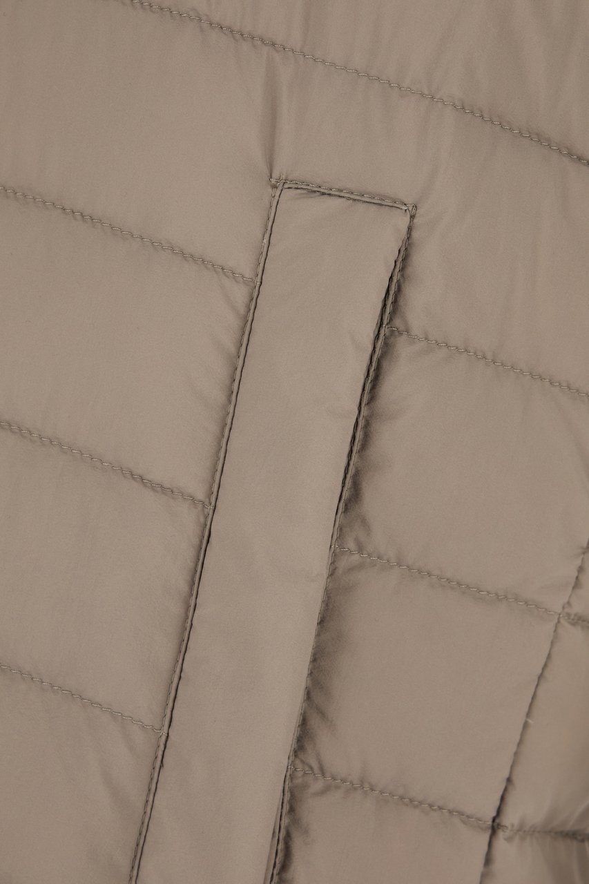Herno Herno Dove grey nylon sleeveless down jacket Grijs