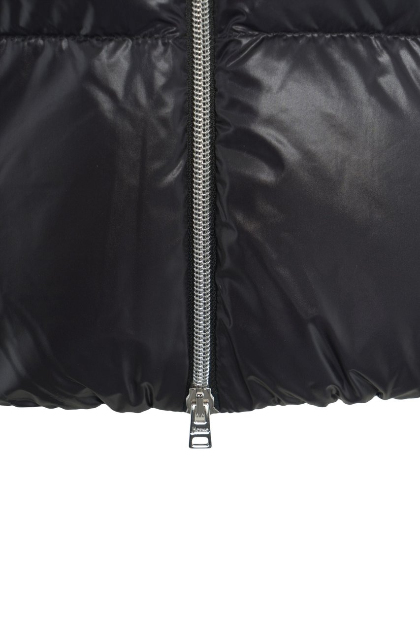 Herno Short down jacket Zwart
