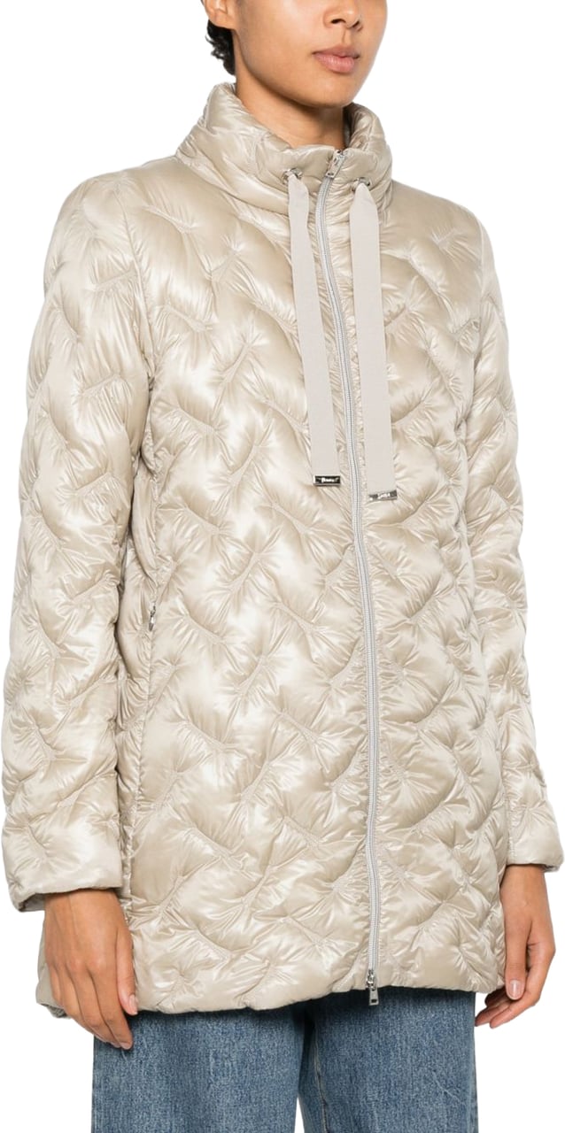 Herno Coats Powder Wit