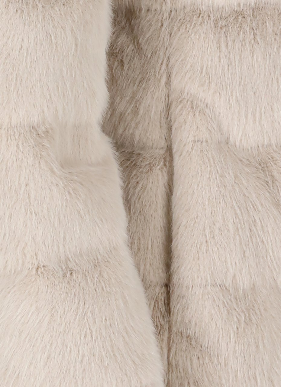 Herno Coats Ivory Wit