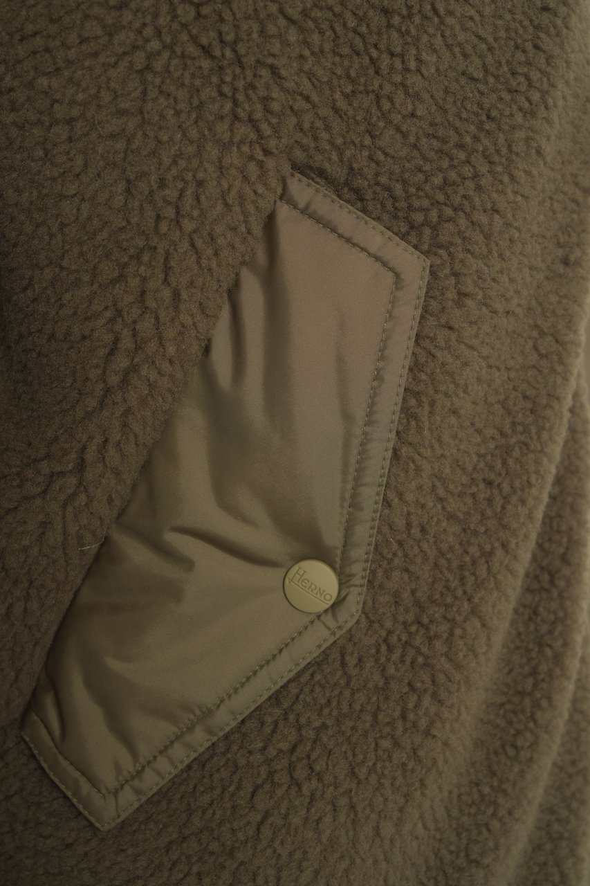 Herno Down jacket with faux fur insert Groen