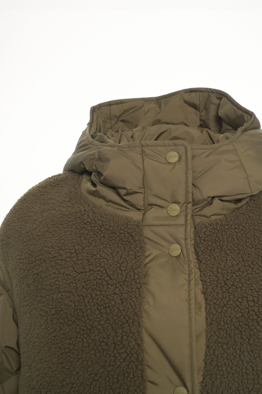 Herno Down jacket with faux fur insert Groen