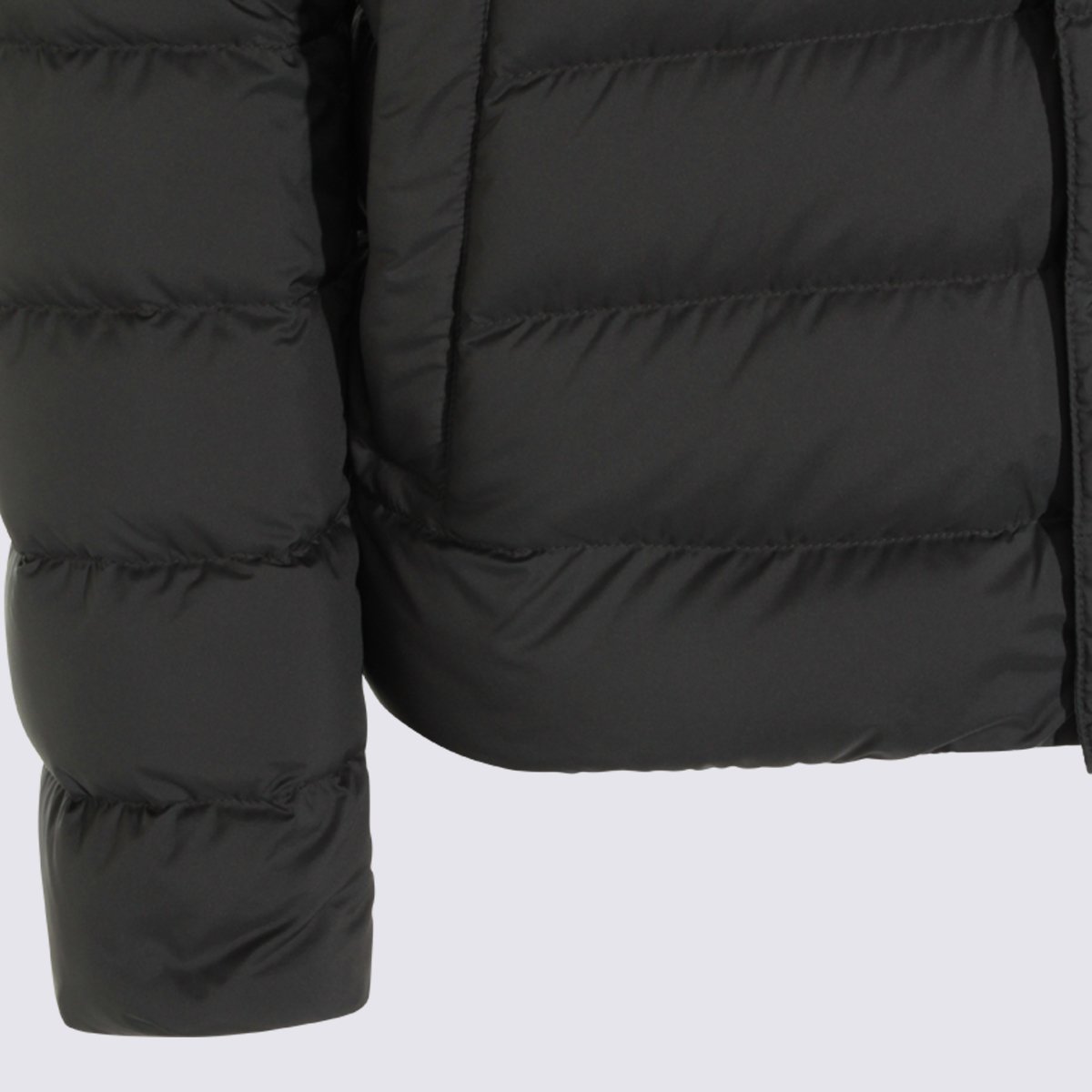 Herno Minimalist Black Puffer Jacket With Quilted Padding Zwart
