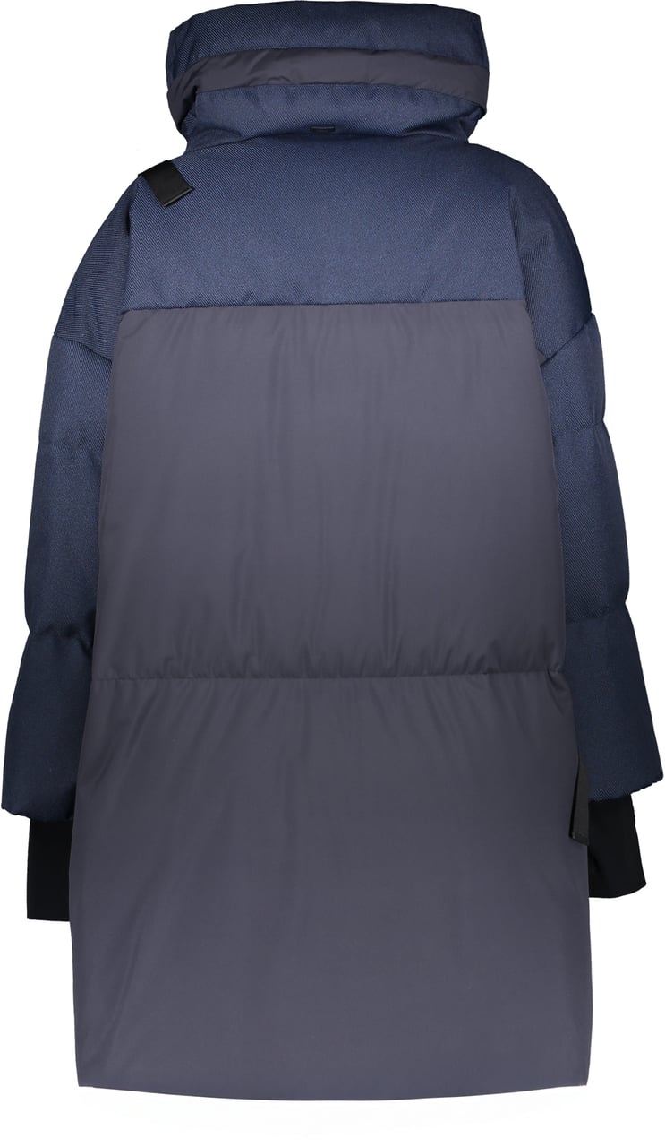 Herno Blue winter jacket with waterproof hood Blauw