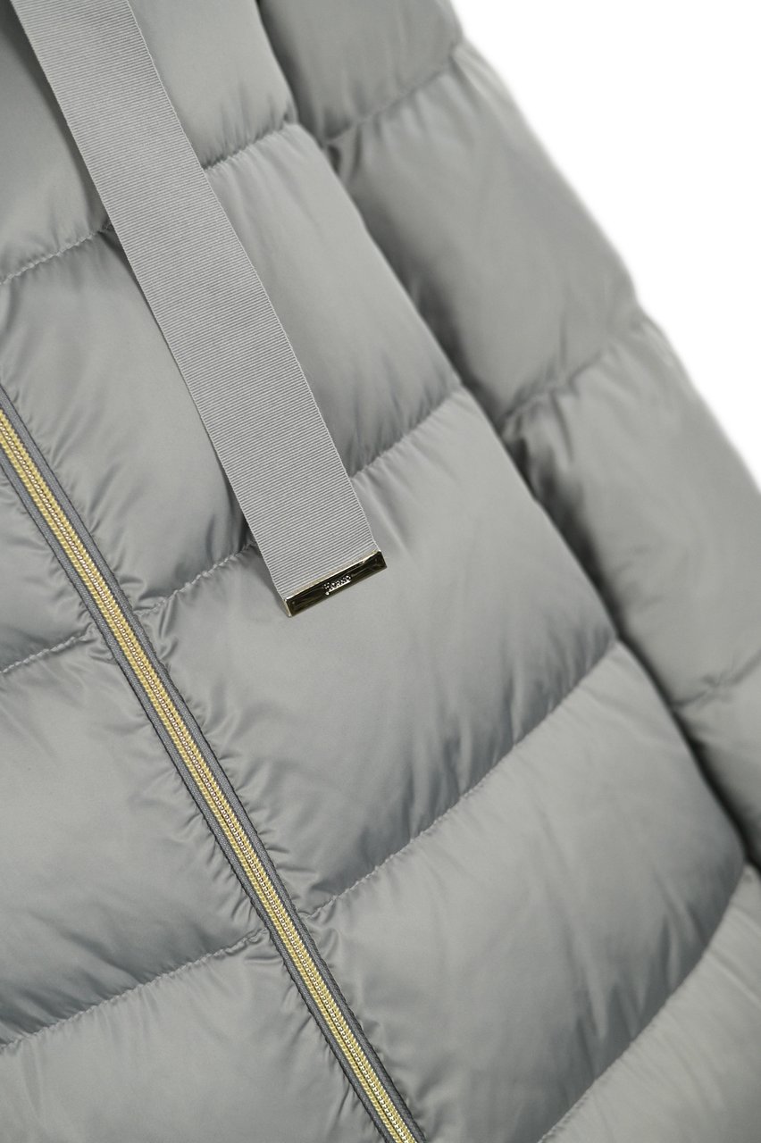 Herno Coats Light Grey Grijs