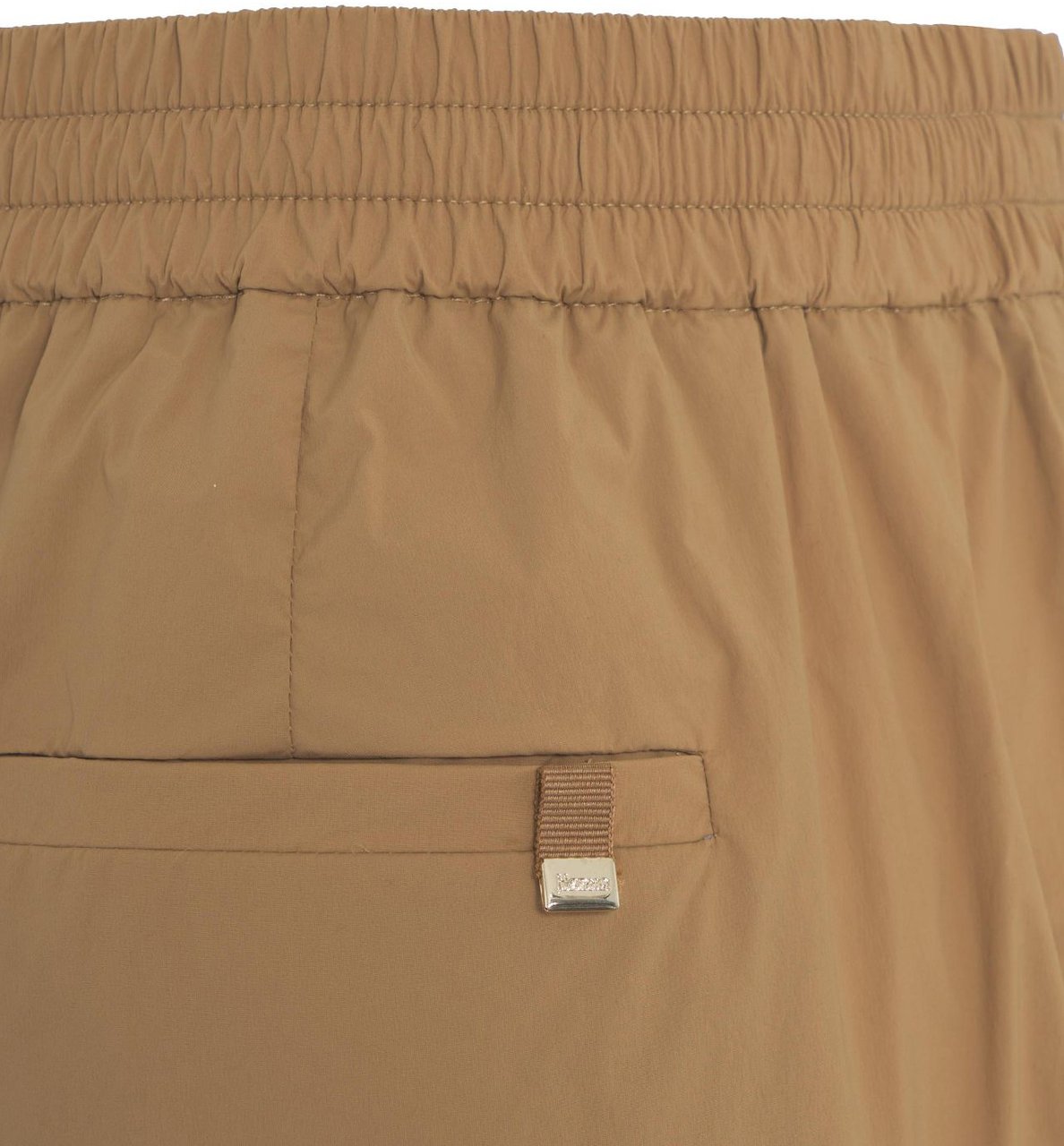 Herno Pants in nylon stretch 'Resort' Bruin