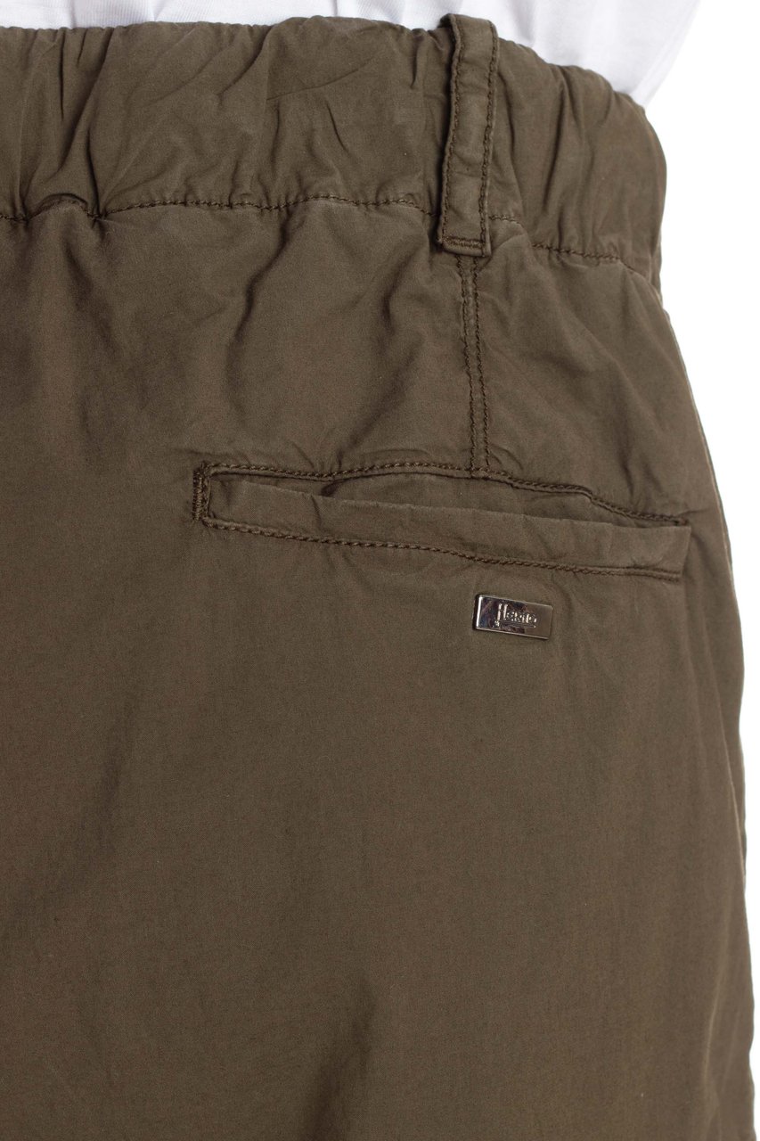 Herno Cotton Poplin Cargo Shorts Bruin