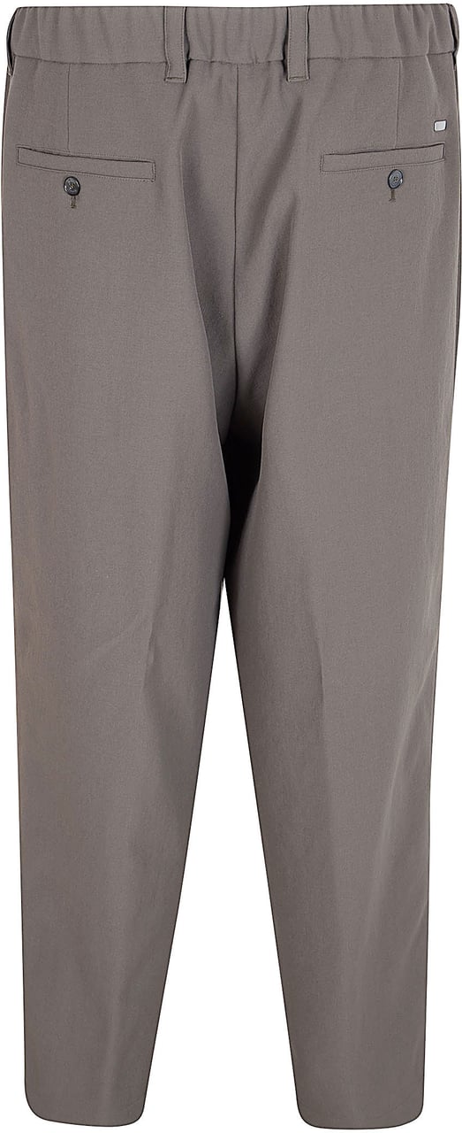 Herno Tailored Green Trousers with Pleated Front and Subtle Sheen Grijs