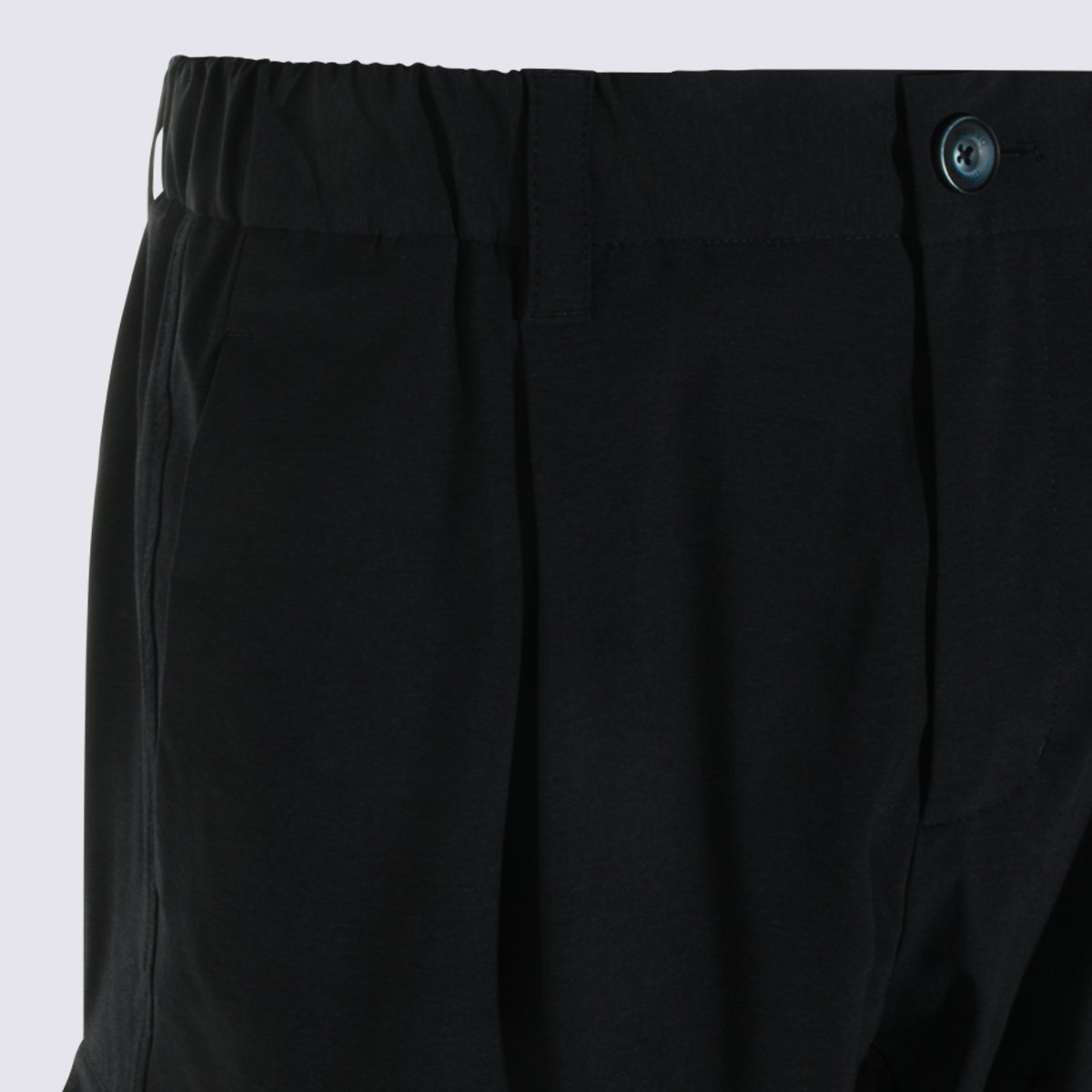 Herno Tapered Black Trousers With Elastic Waistband And Flap Pockets Zwart