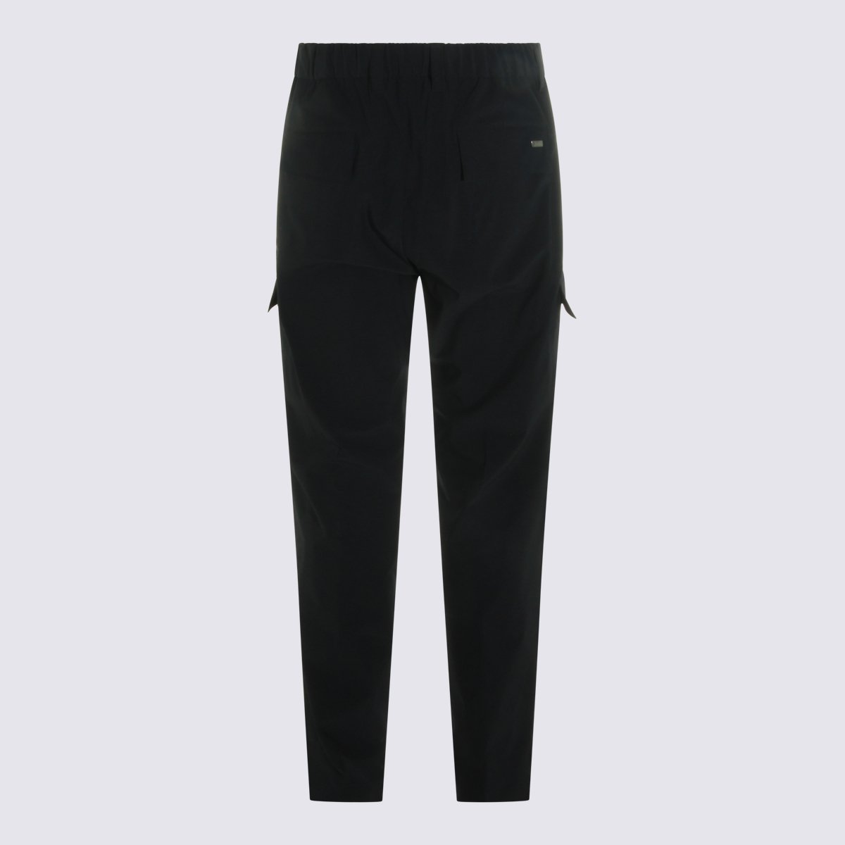 Herno Tapered Black Trousers With Elastic Waistband And Flap Pockets Zwart