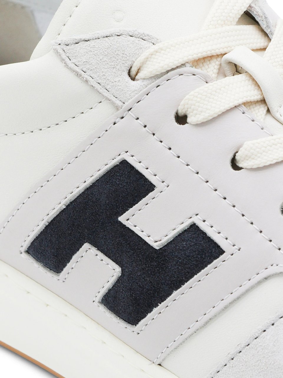 HOGAN Off-White Low-Top Suede Accent Sneakers Wit