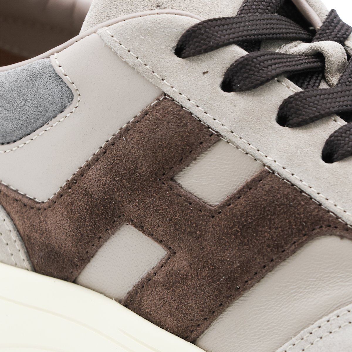 HOGAN Layered Suede and Smooth Sneakers Wit