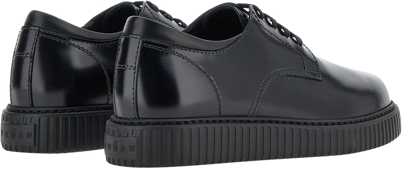 HOGAN Flat Shoes Black Zwart