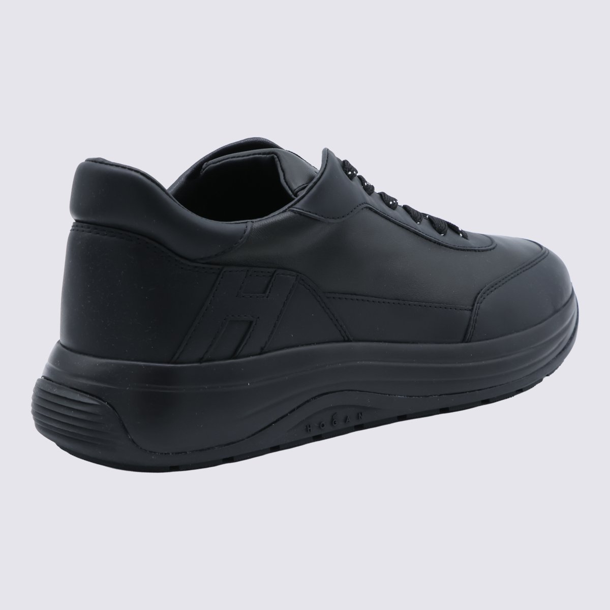 HOGAN Matte Finish Minimalist Sneakers with Cushioned Sole Zwart