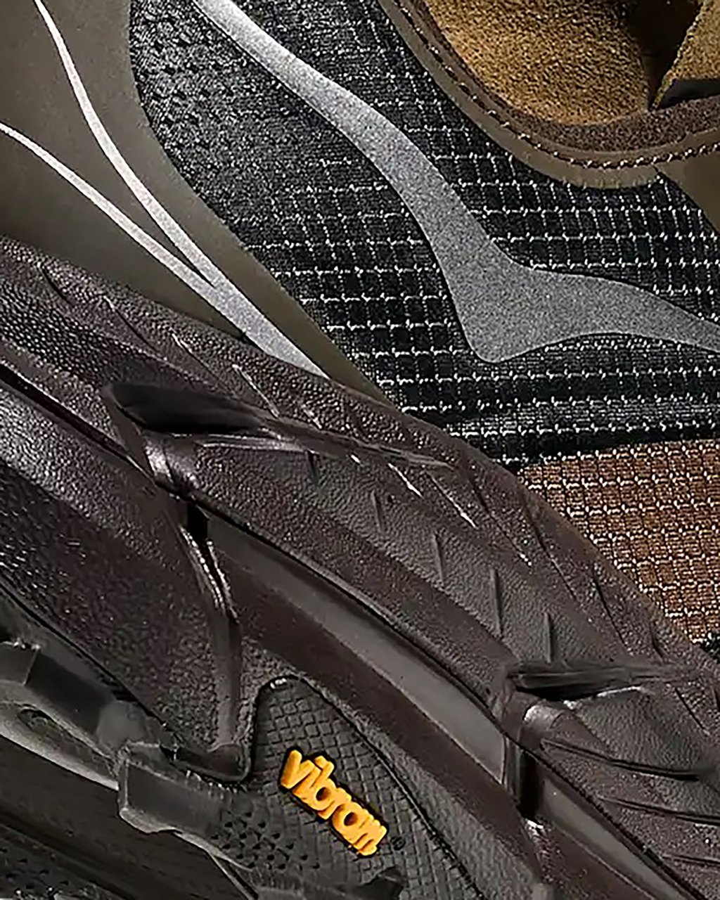 Hoka Sneakers Tree Bark Cast Iron Bruin