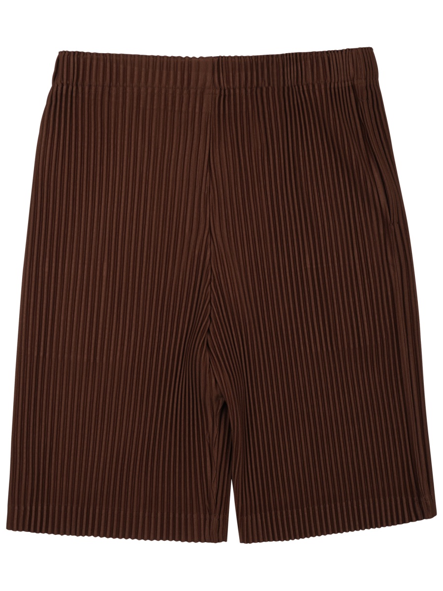 HOMME PLISSÉ ISSEY MIYAKE Pleated Brown Shorts with Elastic Waistband and Structured Design Zwart
