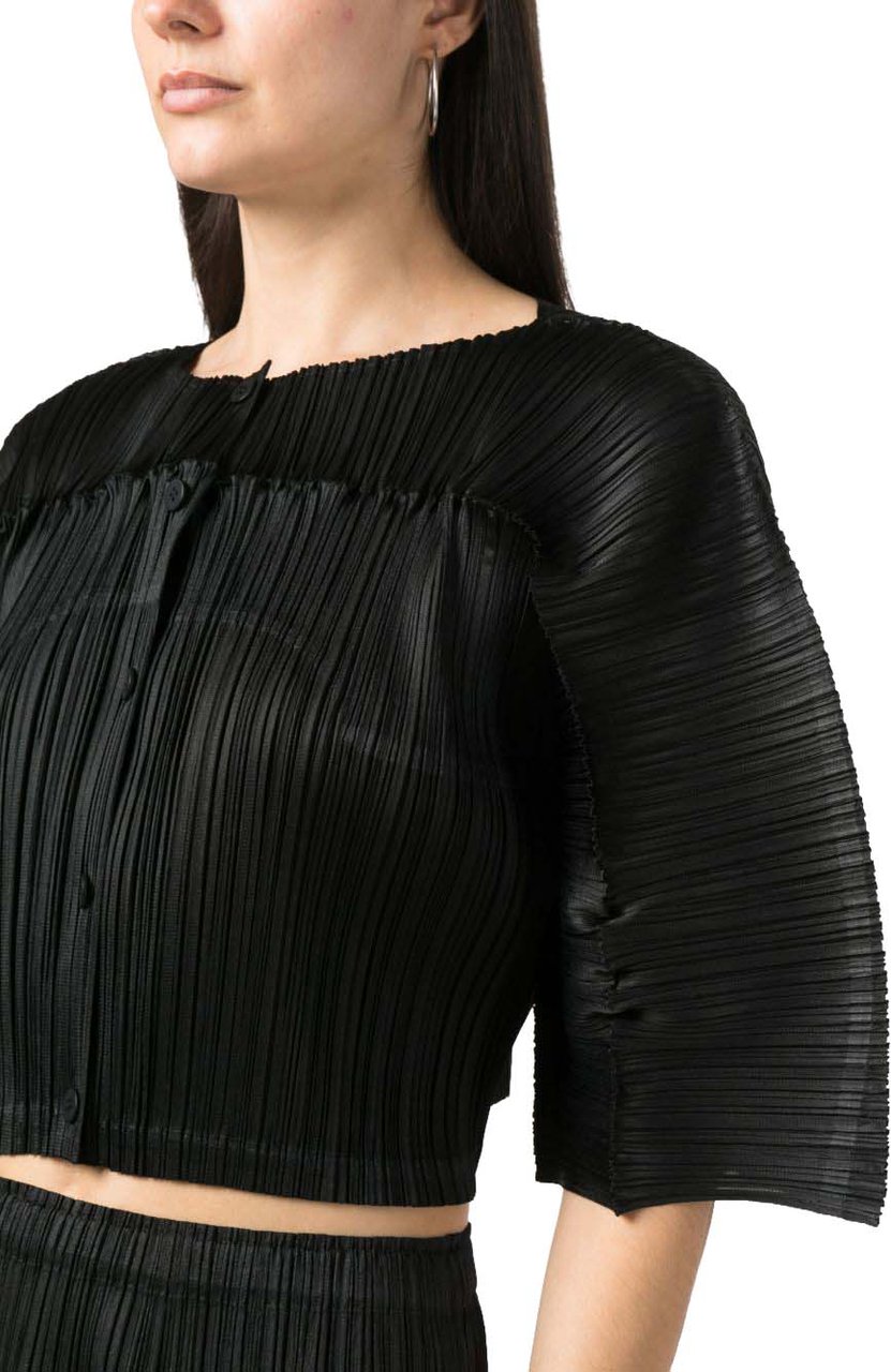 HOMME PLISSÉ ISSEY MIYAKE Sweaters Black Zwart