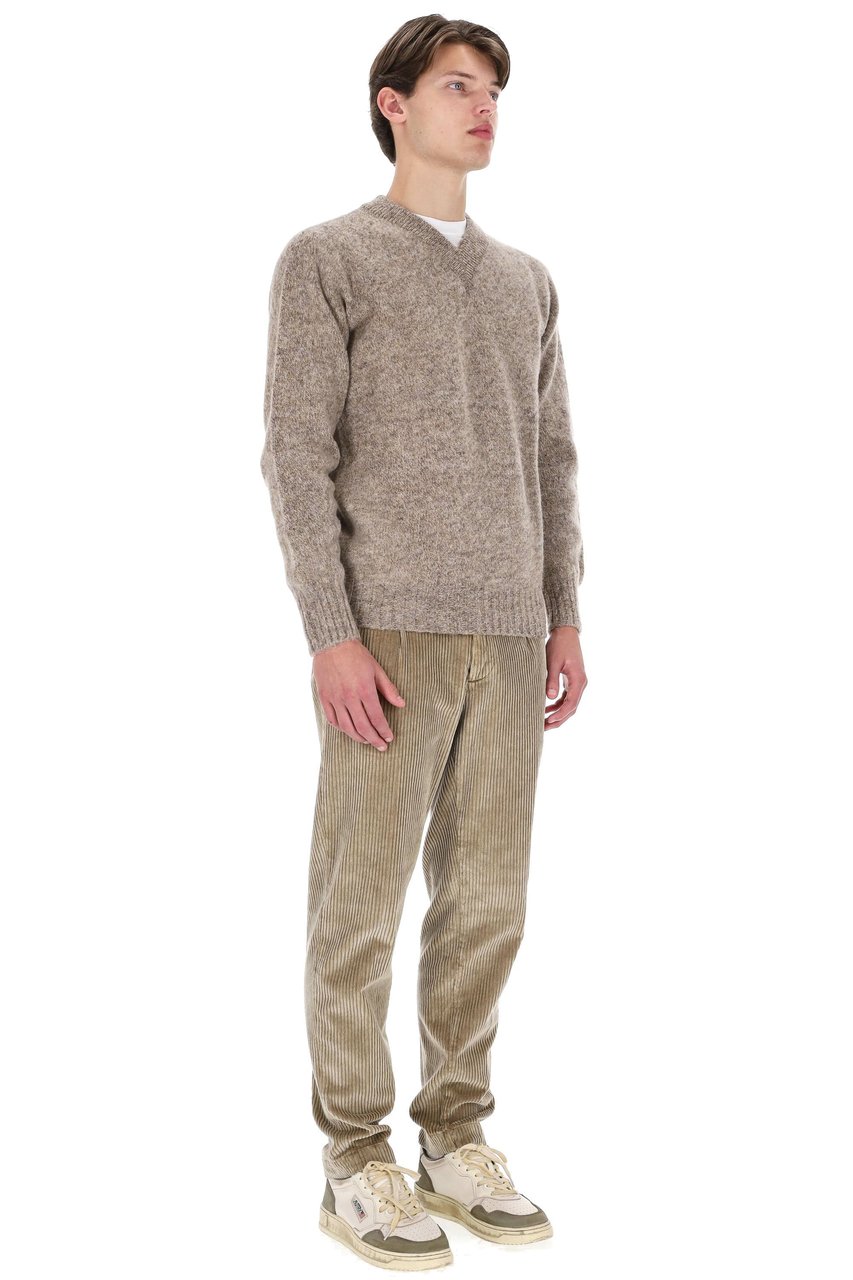 Howlin Shetland Boxy Fit Wool V-Neck Sweater Roze