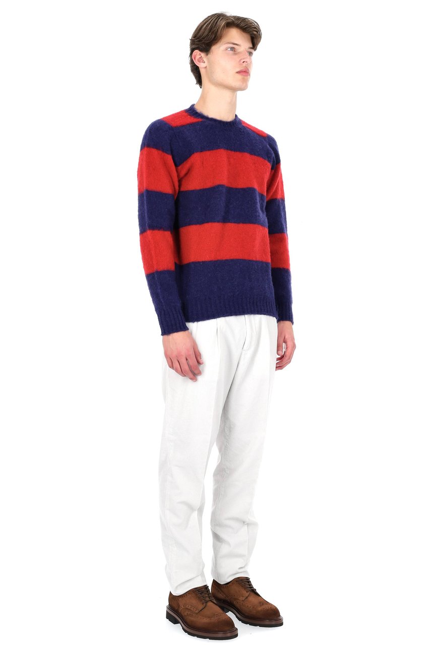 Howlin Shaggy Bear Wool Crewneck Sweater Zwart