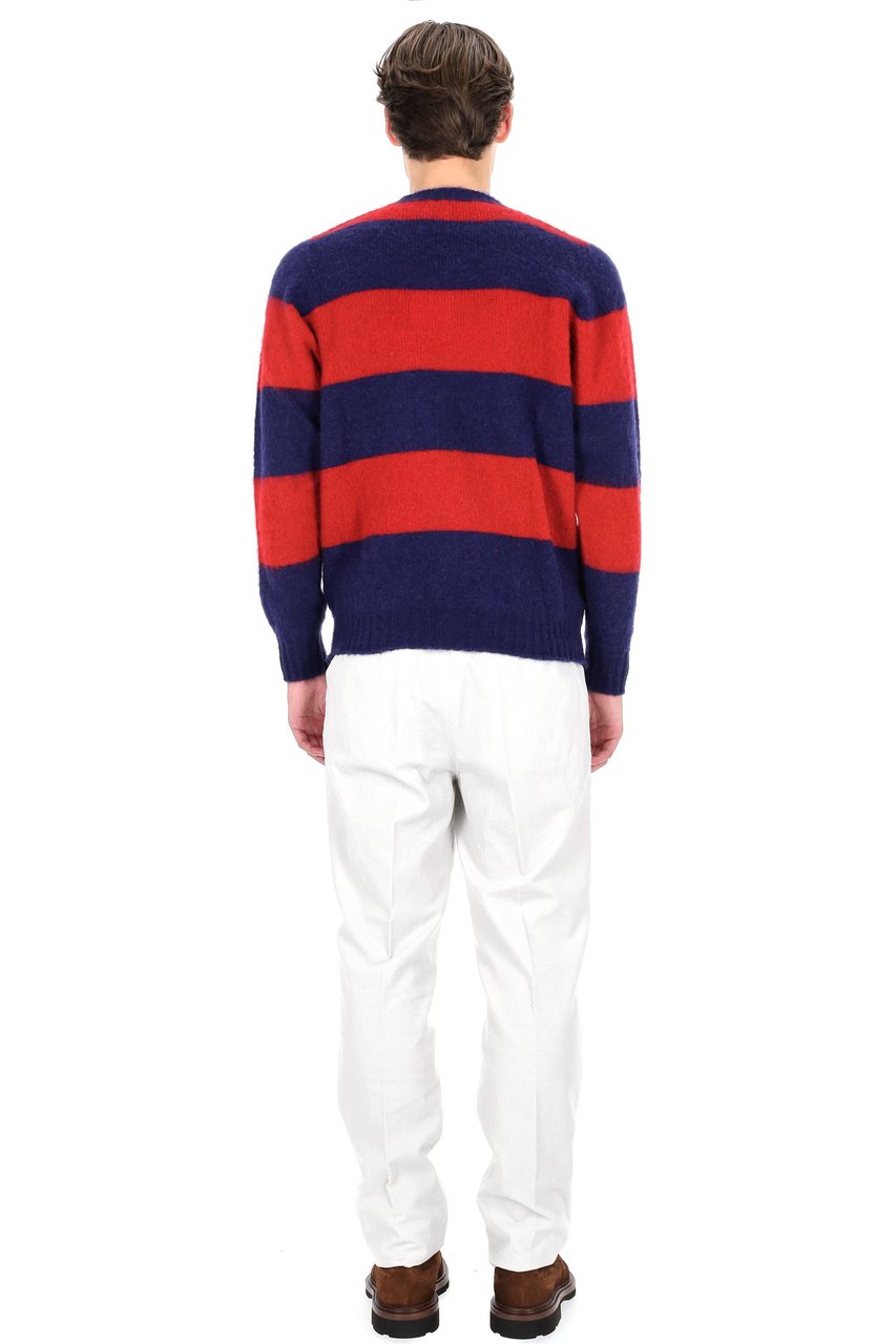 Howlin Shaggy Bear Wool Crewneck Sweater Zwart