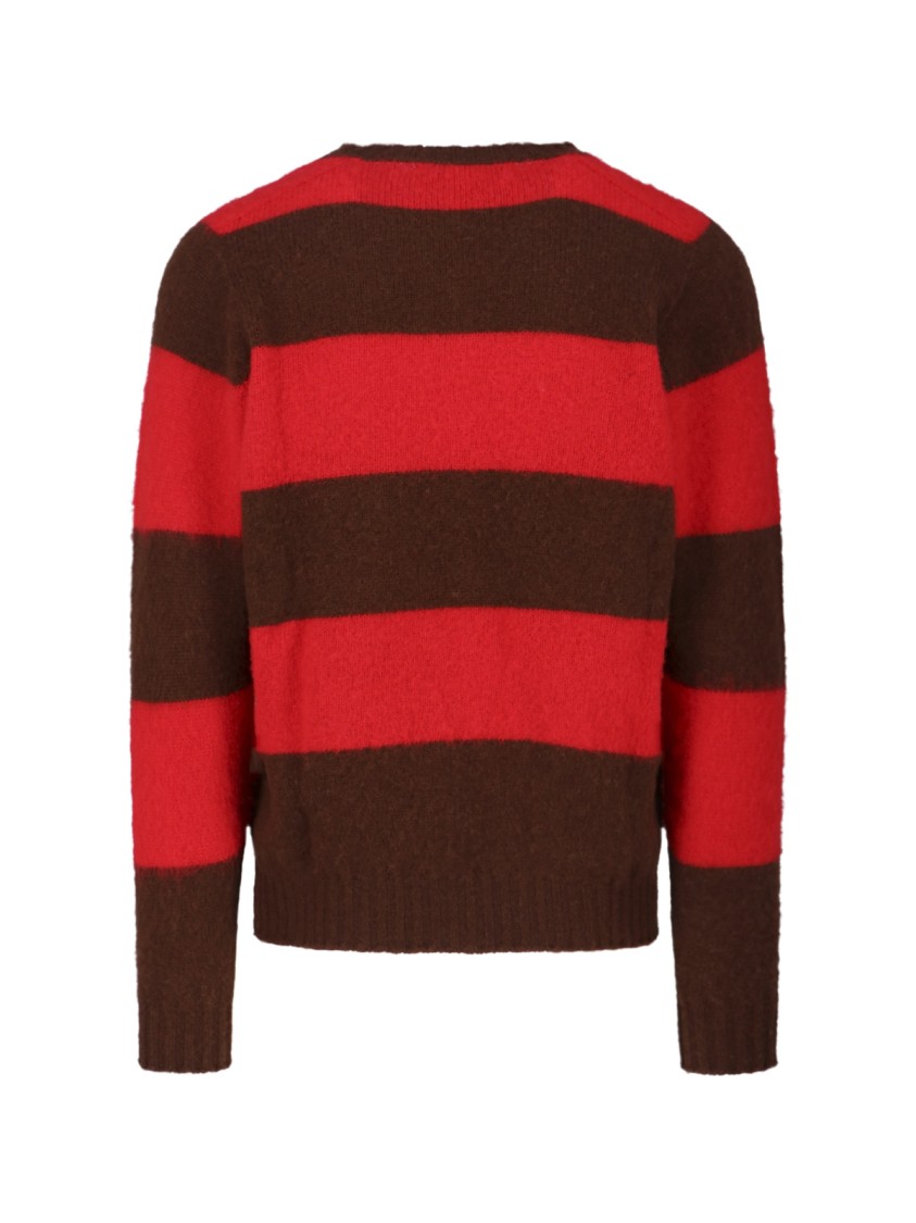 Howlin Textured Knit Sweater With Classic Crew Neckline Rood