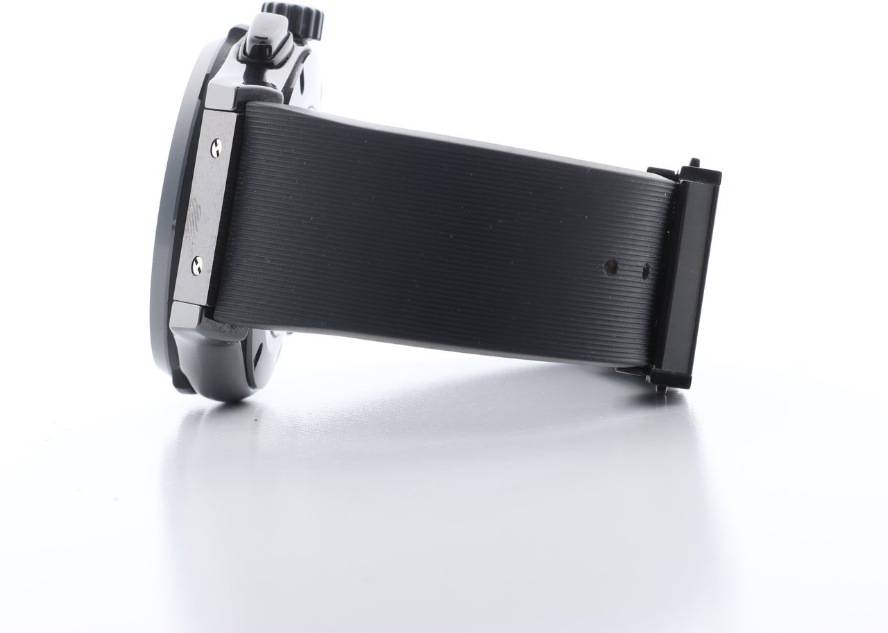 Hublot Hublot Classic Fusion Black magic 521.CM.1171.RX 1417718 Ti & CE & rubber AT Black Dial Watch Zwart