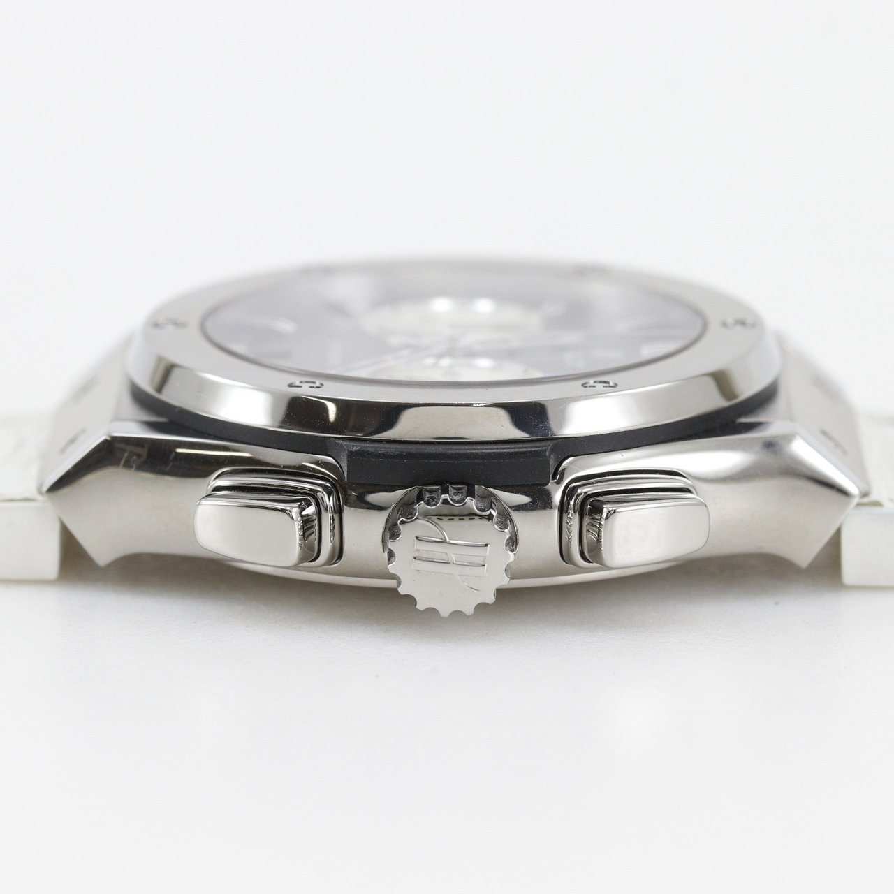 Hublot Classic Fusion Automatic Titanium and Alligator 45 Divers