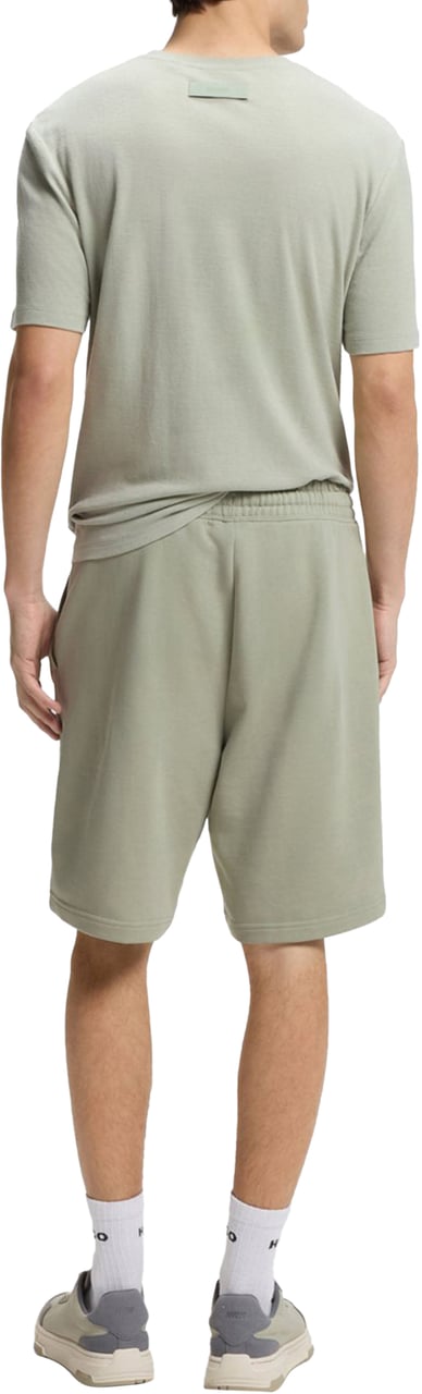 Hugo Dayono Short Groen