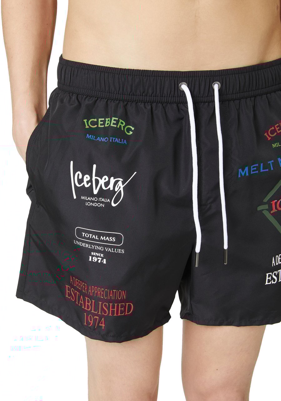 Iceberg Black swim trunks with contrasting prints, writing and drawstring Zwart