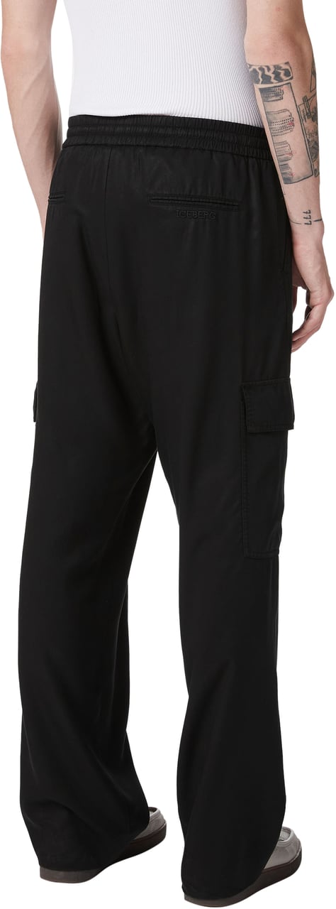 Iceberg Black cargo-fit trousers in Tencel with Iceberg embroidery Zwart