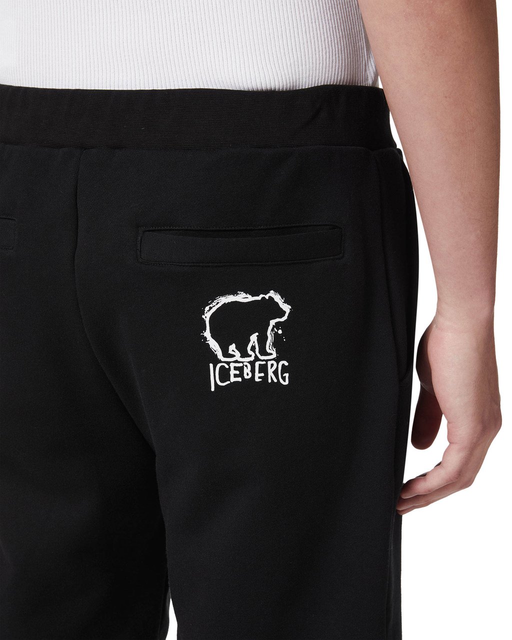 Iceberg Black slim fit Bermuda shorts in cotton fleece with Bear print Zwart