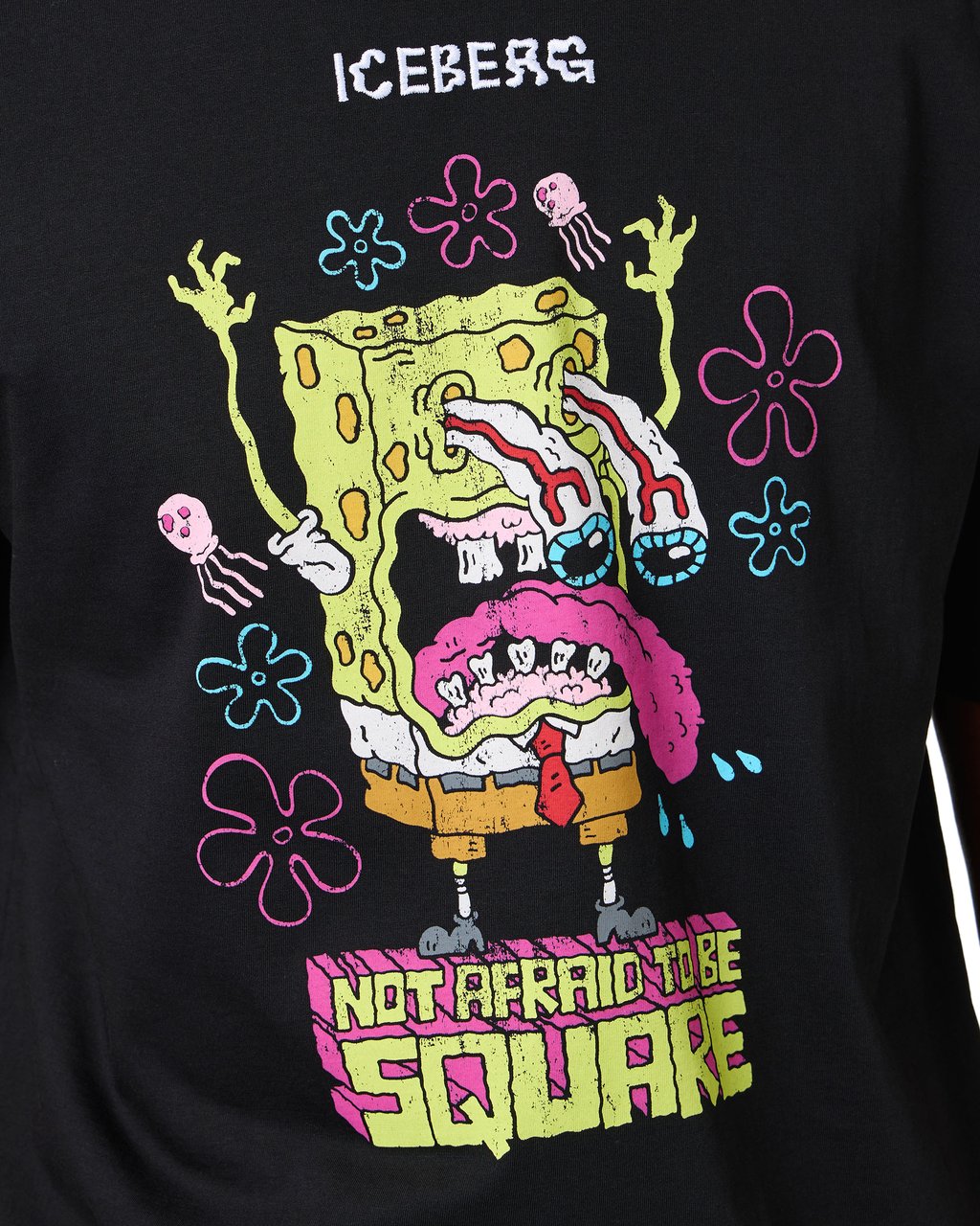 Iceberg Black regular fit T-shirt with SpongeBob print Zwart