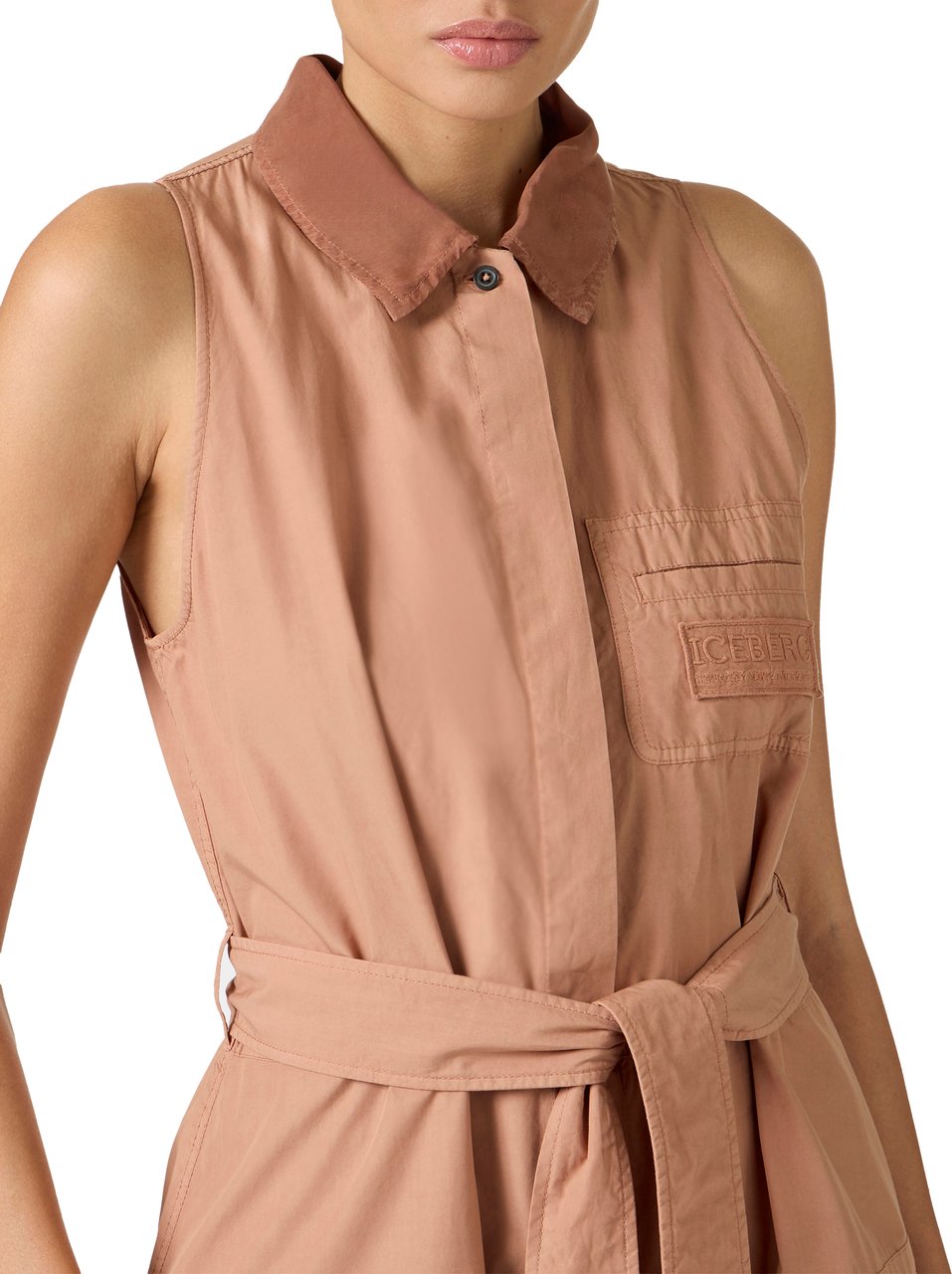 Iceberg Relaxed fit dress in terracotta with detachable belt in parachute canvas Bruin