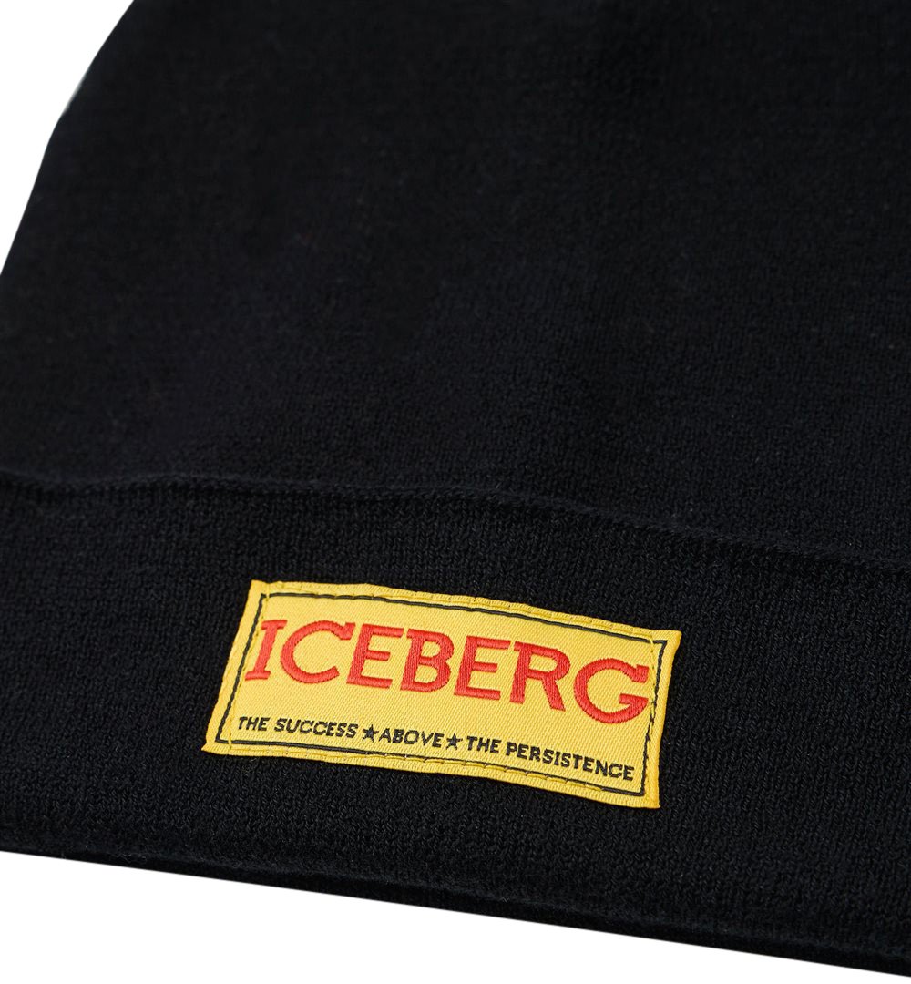 Iceberg KIDS - Black wool beanie with yellow tag and Iceberg logo on the front Zwart