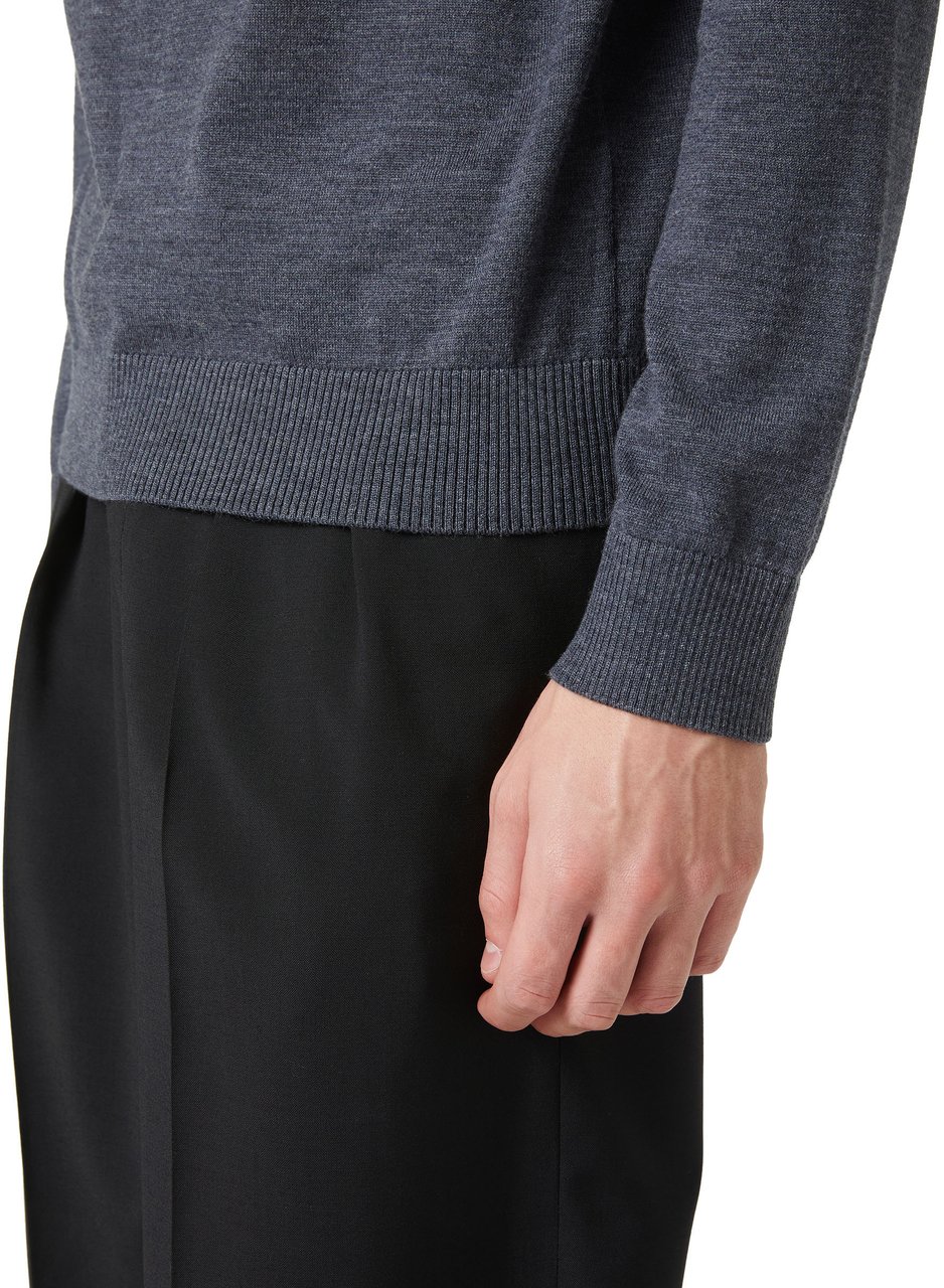 Iceberg Slim fit turtleneck sweater in dark grey merino with contrasting Iceberg logo Grijs
