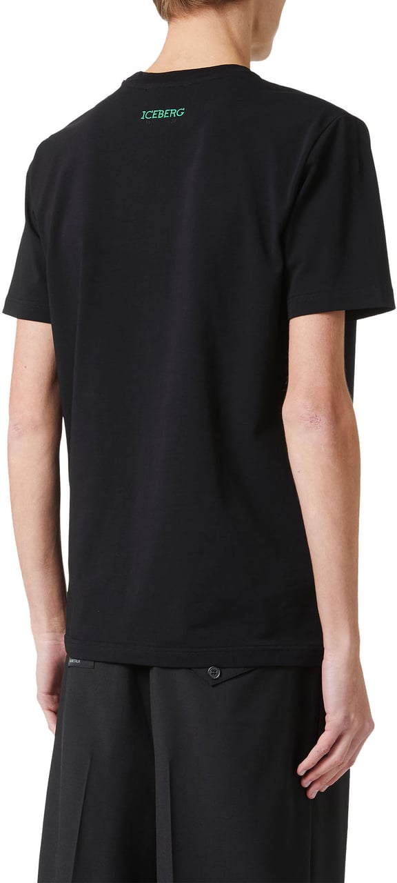 Iceberg Black slim fit T-shirt with Peanuts embroidery and Iceberg logo on the back Zwart