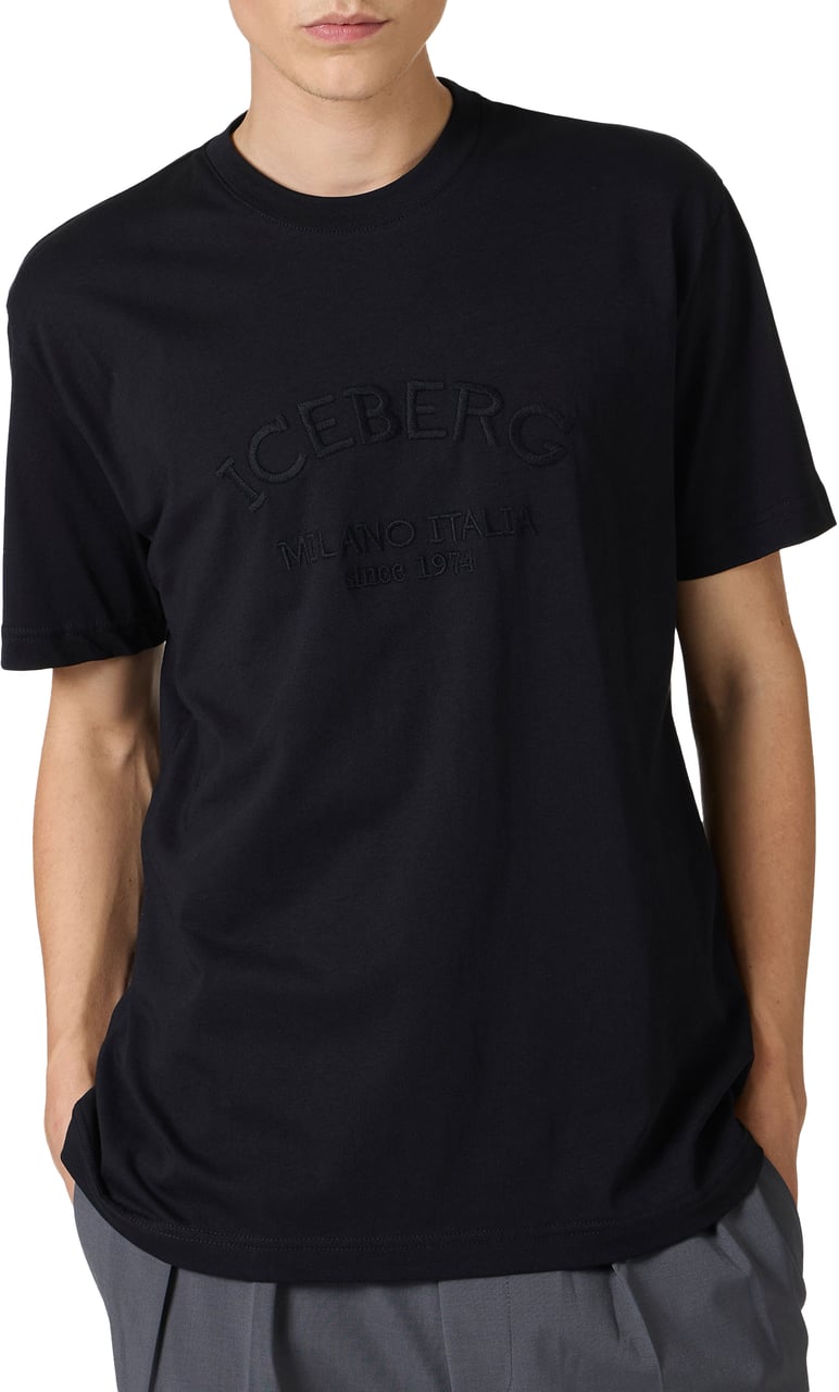 Iceberg Regular fit black T-shirt with Iceberg Milano Italia embroidery in wool thread Zwart