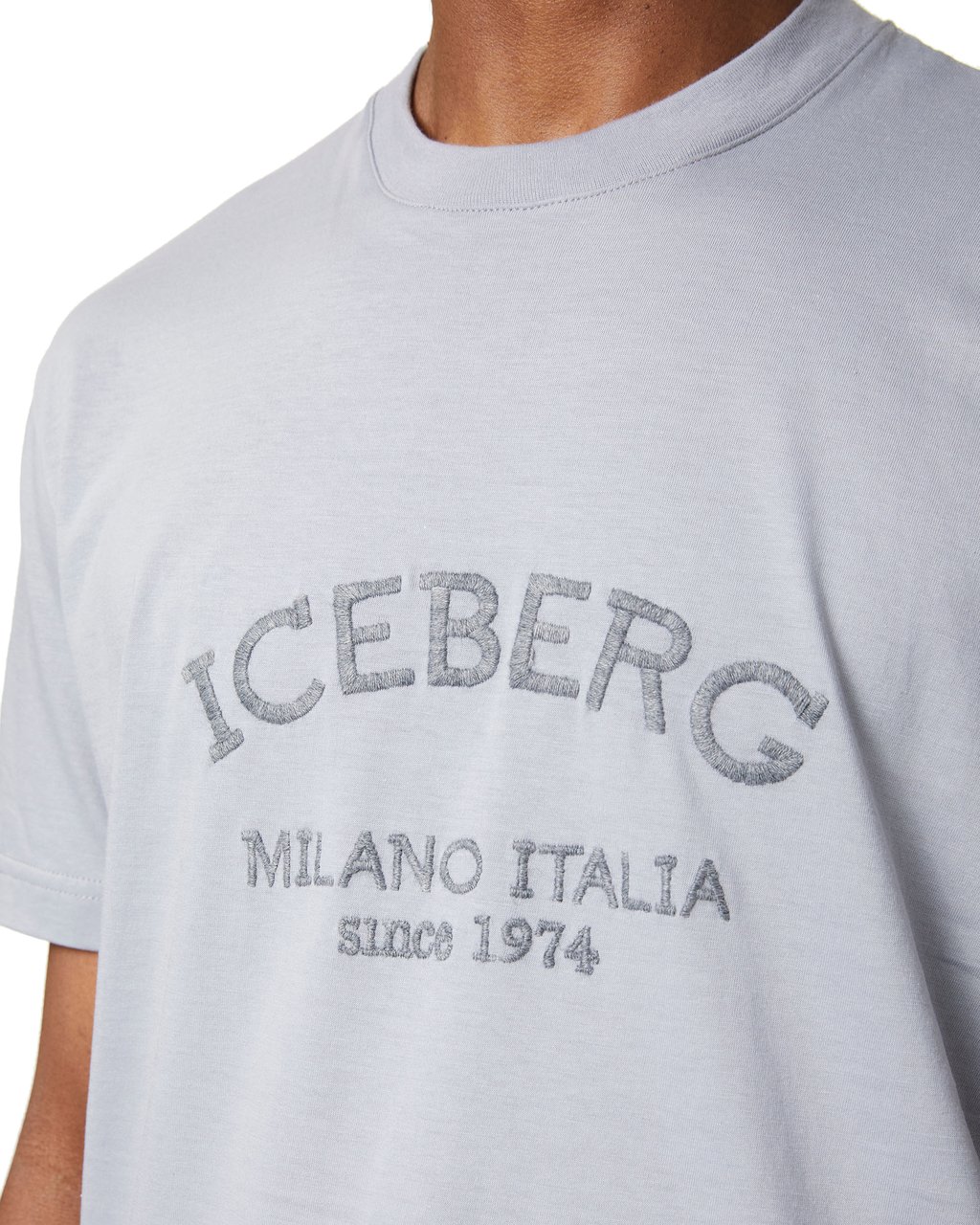 Iceberg Light grey regular fit T-shirt with Iceberg Milano Italia embroidery in wool thread Grijs