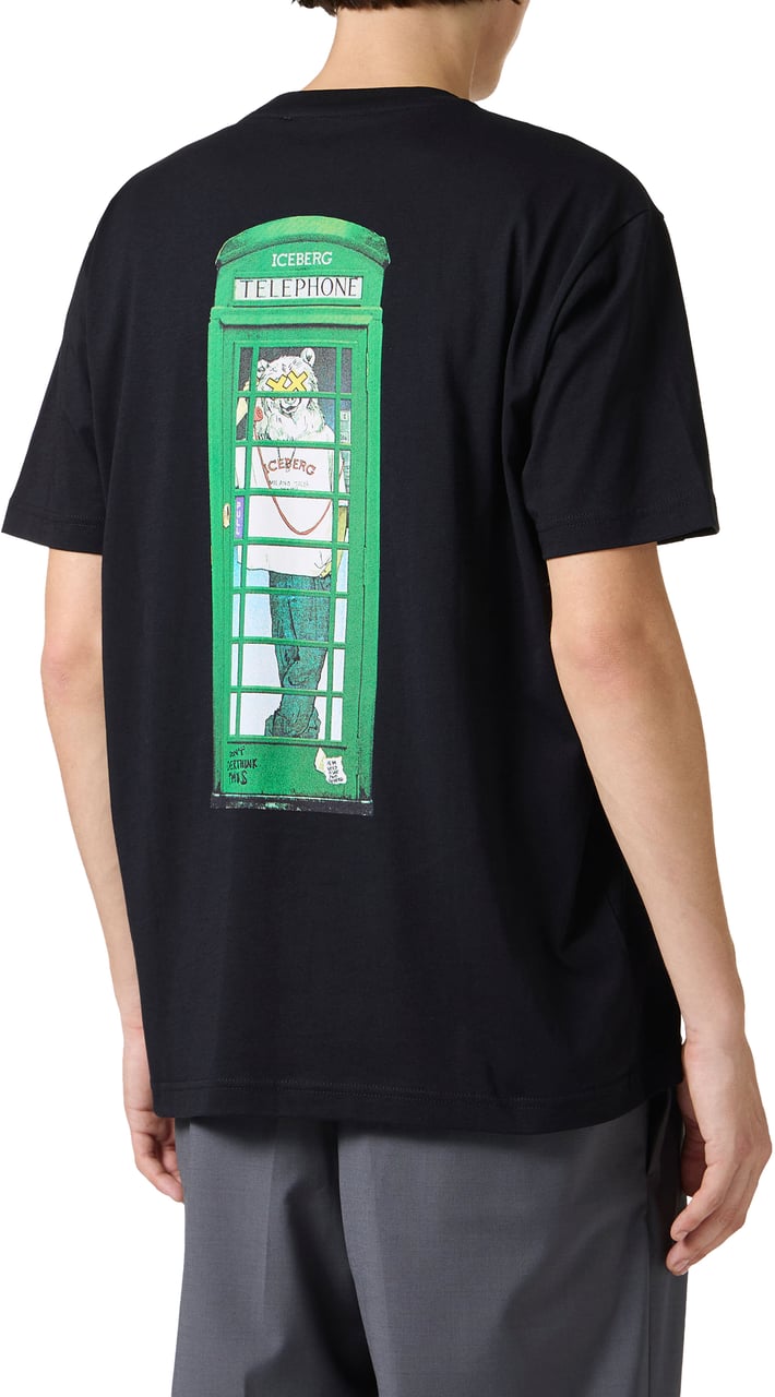 Iceberg Regular fit black T-shirt with Iceberg logo embroidery and Bear print on the back Zwart