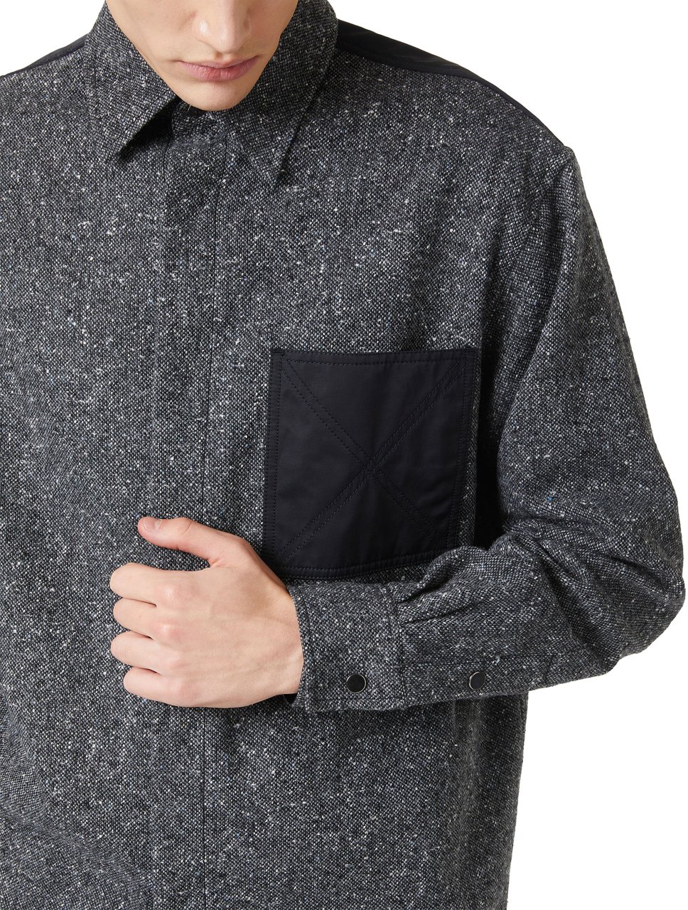 Iceberg Utility couture: the oversized shirt in a material mix Divers