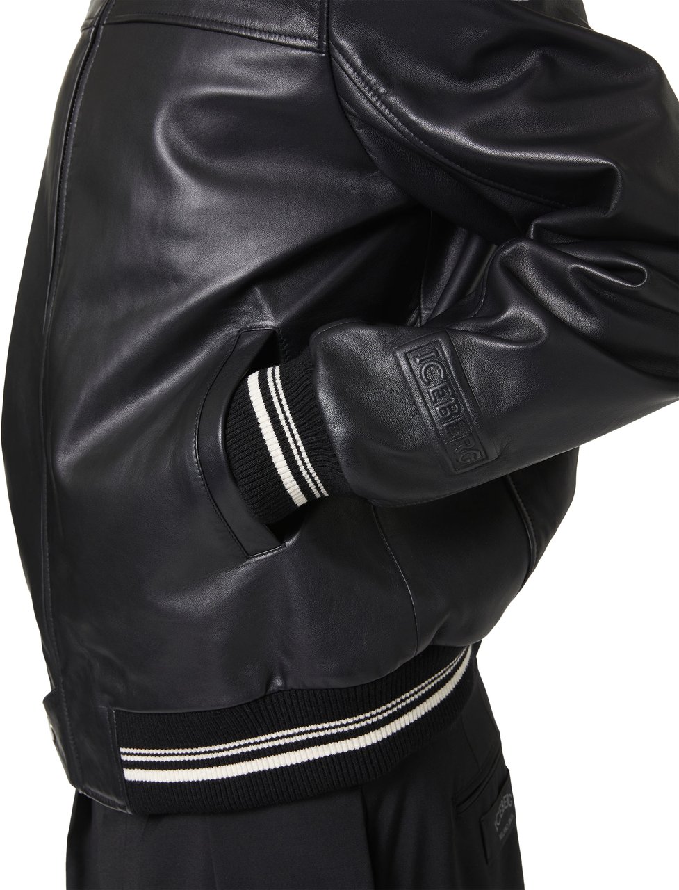 Iceberg Black leather bomber with embroidered Iceberg logo Zwart