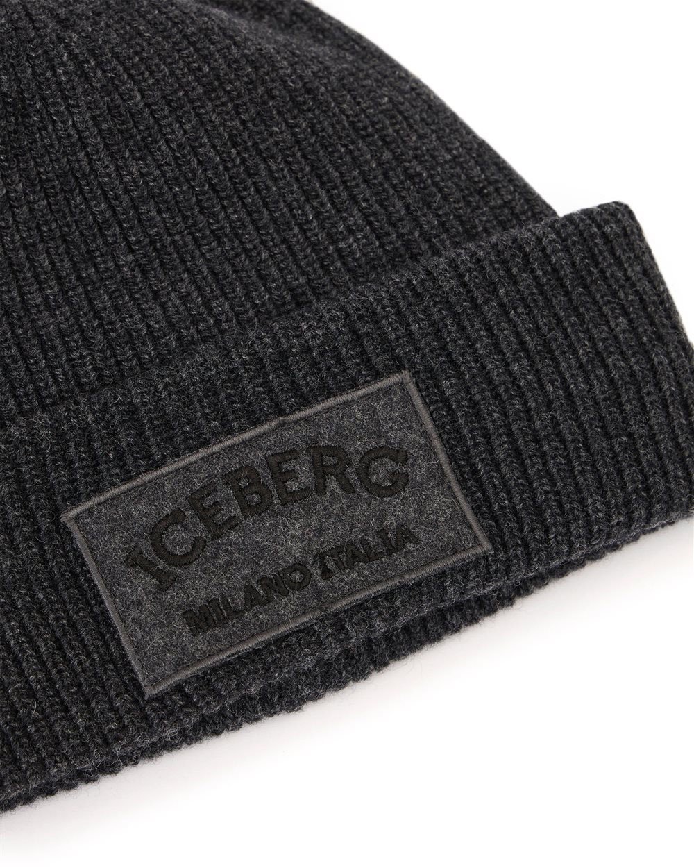 Iceberg Melange grey cap in corn stitch Grijs