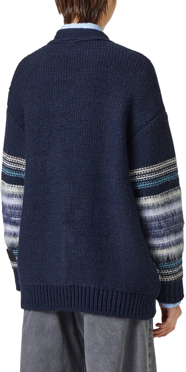 Iceberg Wool and alpaca cardigan with carded stripes: comfort and texture in the foreground Blauw