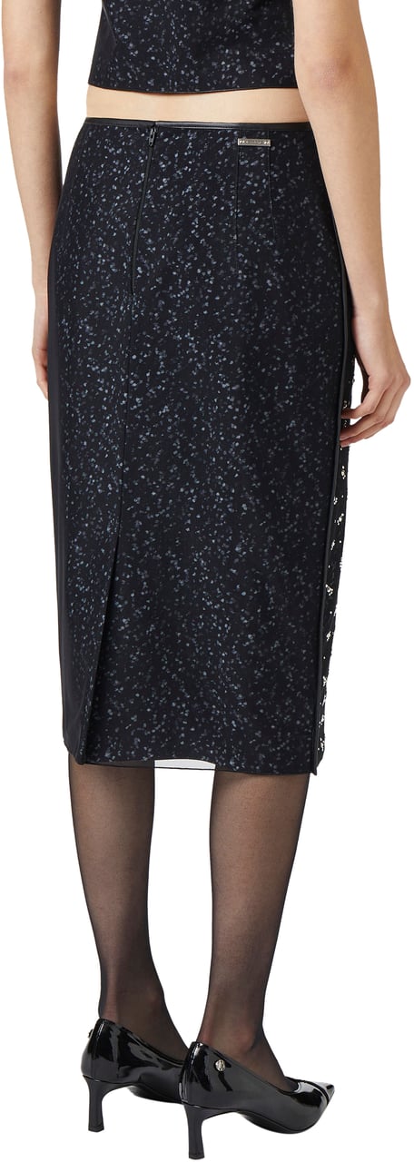 Iceberg Regular fit pencil skirt with print on black and grey background Divers
