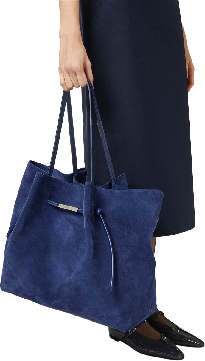 Iceberg Maxi shopper in blue suede leather with Iceberg logo metal accessory Blauw